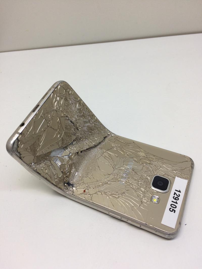 recuperao dati cellulare Samsung Galaxy A5 spezzato